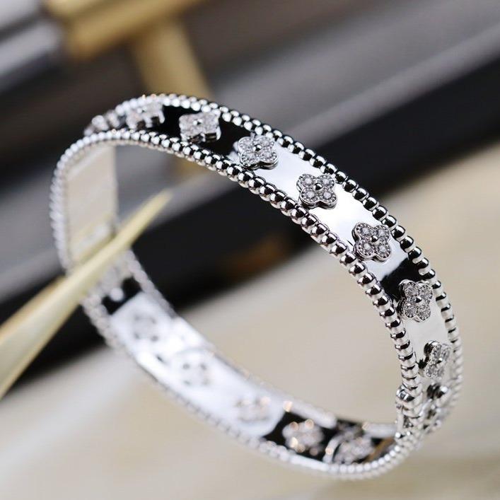 [Stars Jewelry]CLOVER BRACELET 8MM DIAMONDS