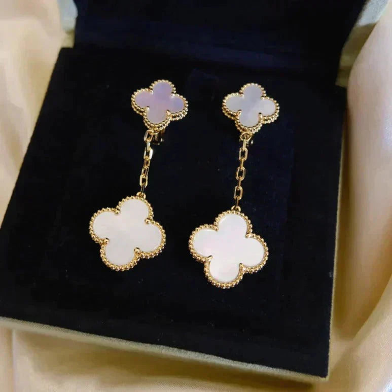[Stars Jewelry]CLOVER 2 MOTIF WHITE MOP EARRINGS