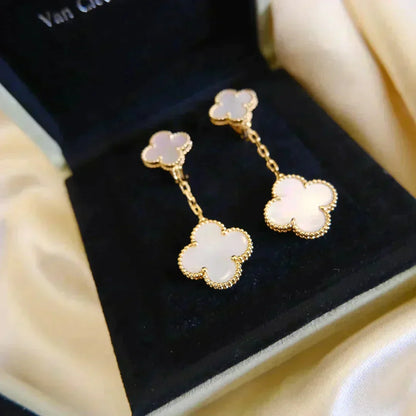 [Stars Jewelry]CLOVER 2 MOTIF WHITE MOP EARRINGS