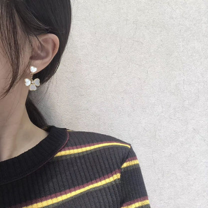 [Stars Jewelry]CLOVER SWEET WHITE MOP EARRINGS