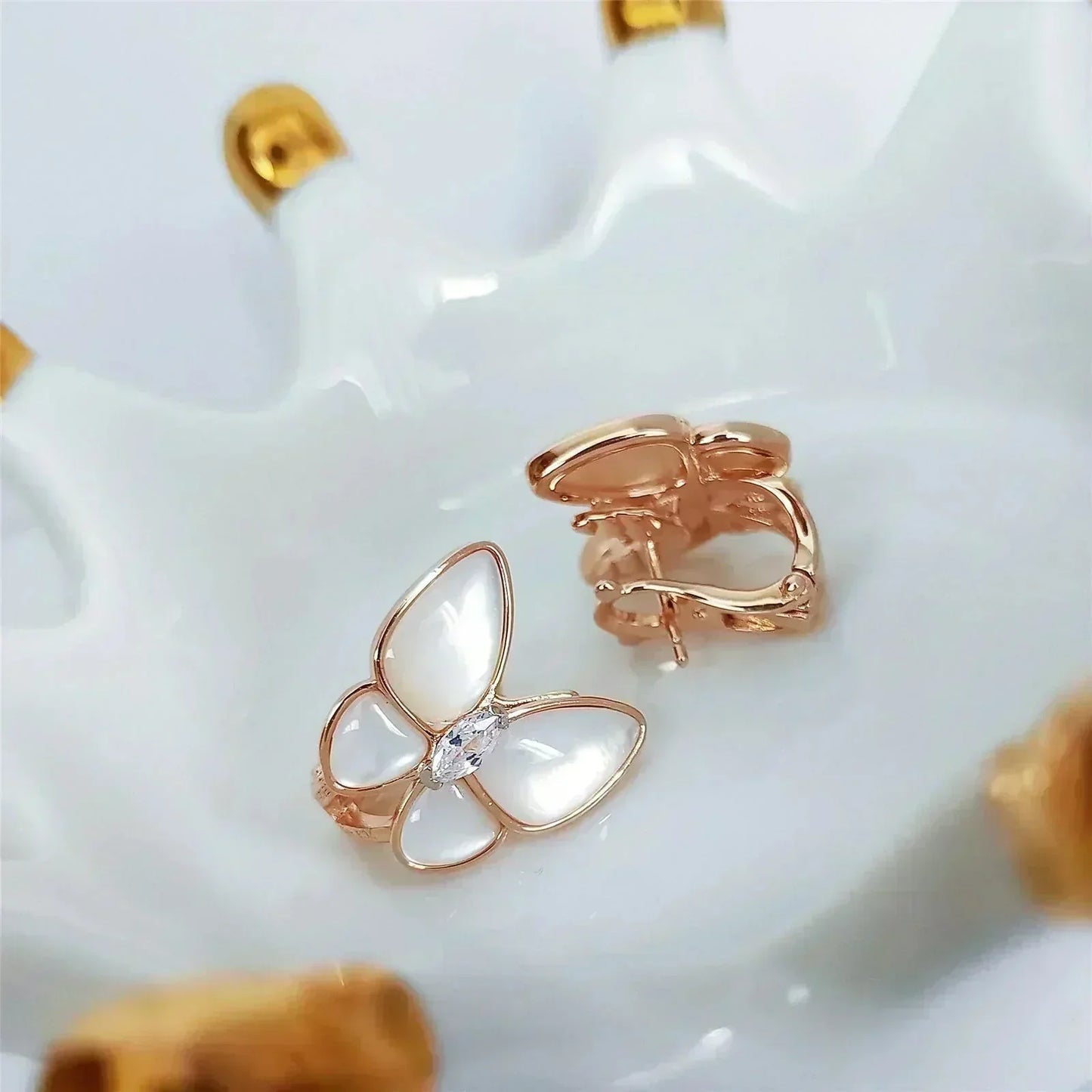 [Stars Jewelry]BUTTERFLY MOP DIAMOND EARRINGS