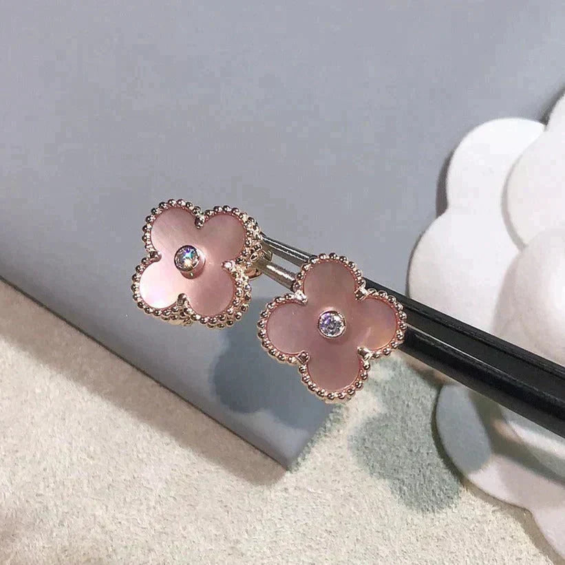 [Stars Jewelry]CLOVER MEDIUM 1 MOTIFS  PINK MOP DIAMOND EARRINGS