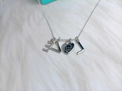 [Stellar jewels]LOVE TEXT PEDANT NECKLACE
