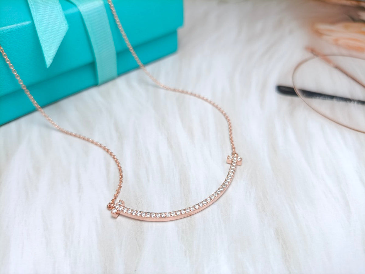 [Stellar jewels]BIG SMILE PEDANT DIAMOND NECKLACE