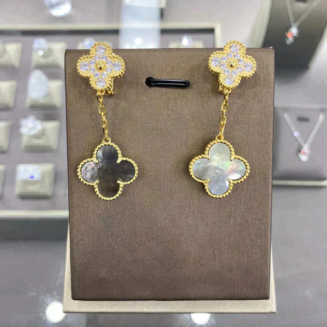 [Stars Jewelry]CLOVER  2 MOTIFS  DIAMOND  EARRINGS (MULTIPLE CHOICESç´