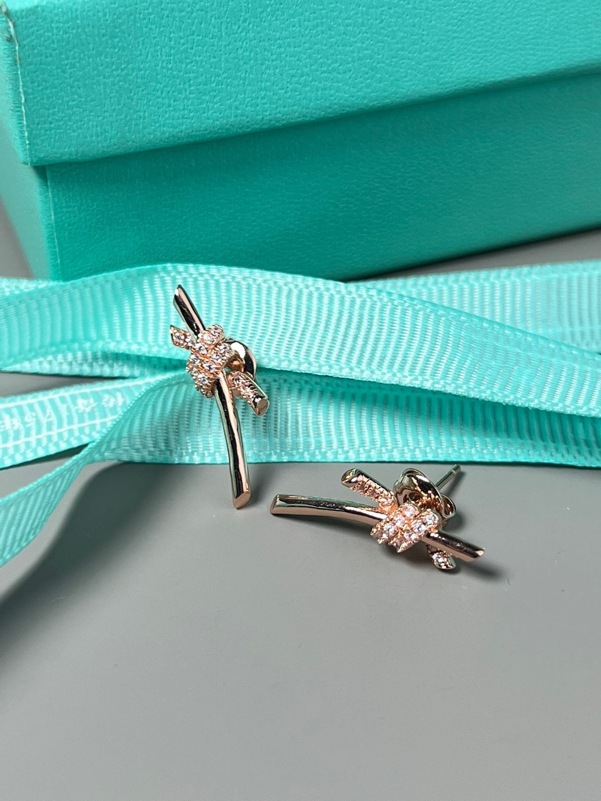[Stellar jewels]KNOT EARRINGS PINK GOLD DIAMOND