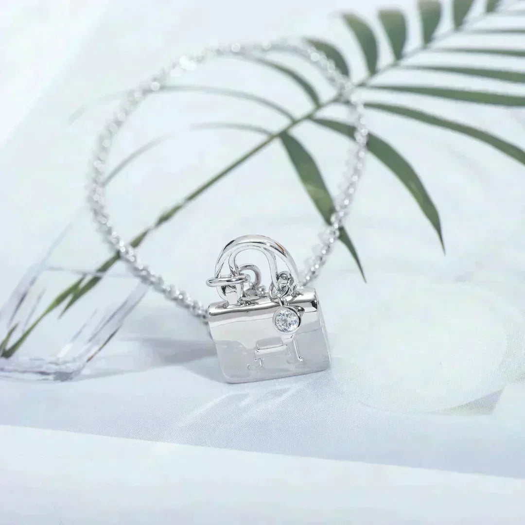 [Stars Jewelry]AMULETTE PEDANT SILVER NECKLACE