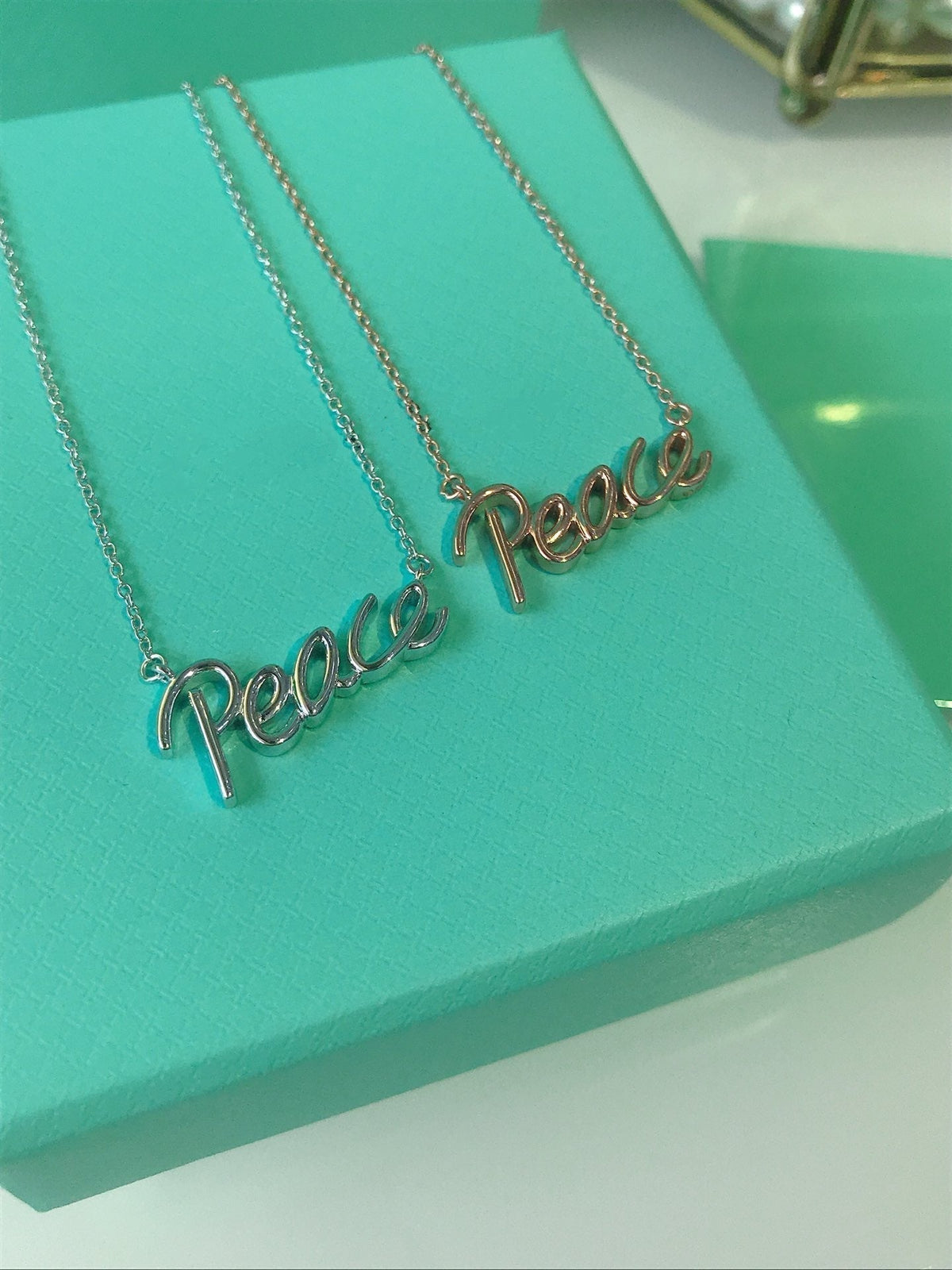 [Stellar jewels]PEACE TEXT PEDANT NECKLACE