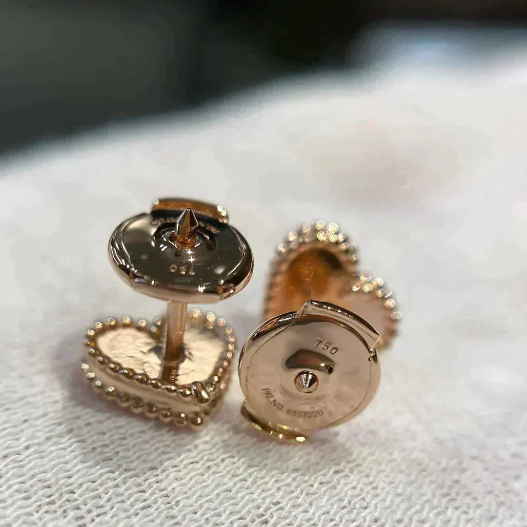 [Stars Jewelry]HEART CARNELIAN STUD EARRINGS