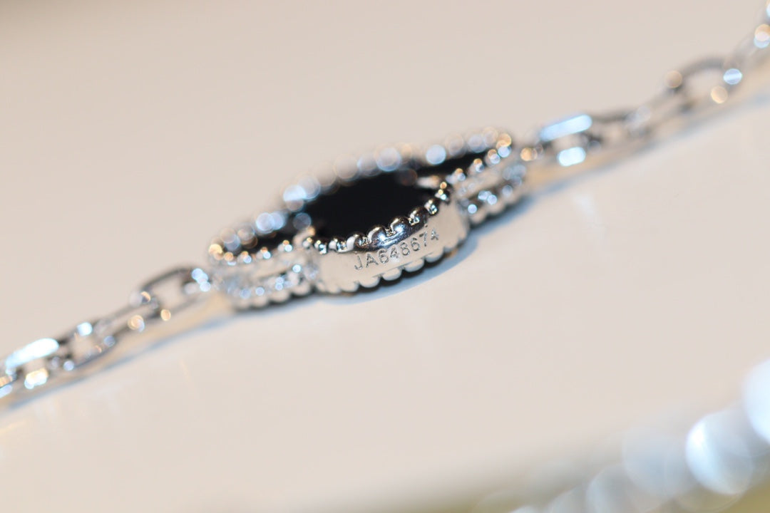 [Stars Jewelry]CLOVER 20 MOTIFS ONYX DIAMOND SILVER