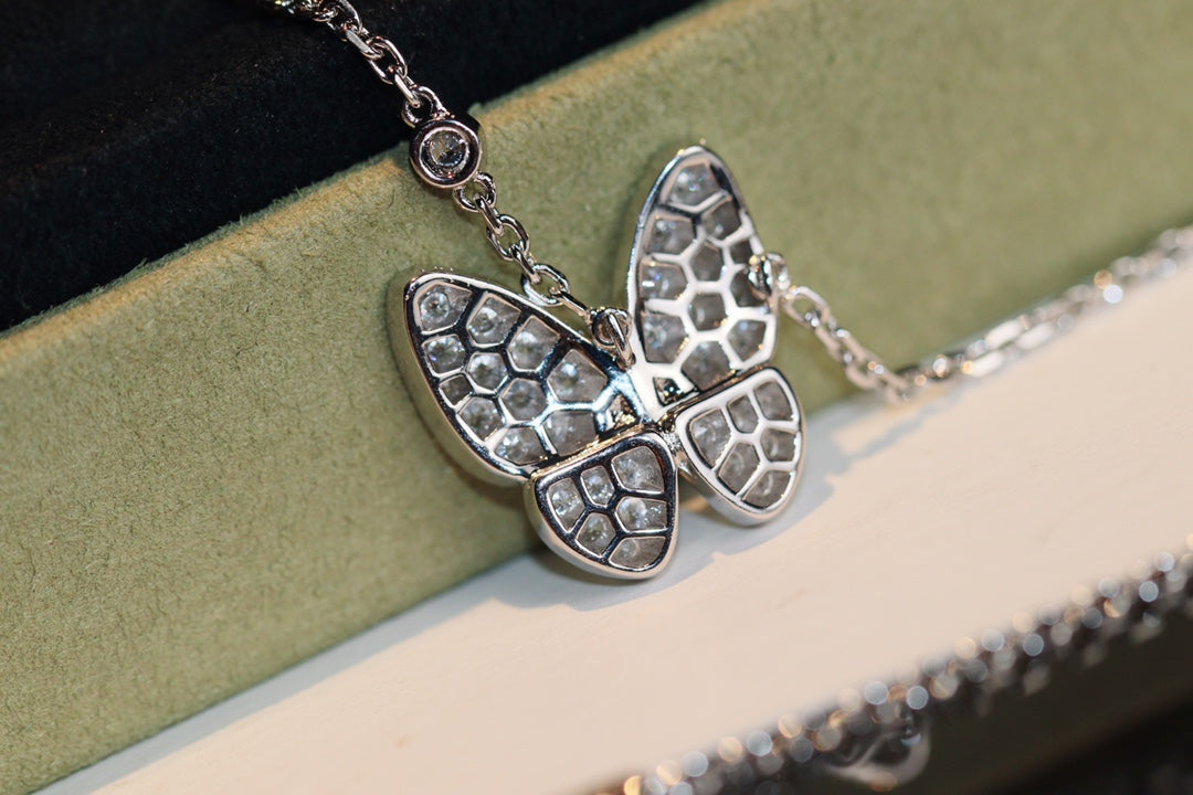 [Stars Jewelry]BUTTERFLY DIAMOND NECKLACE