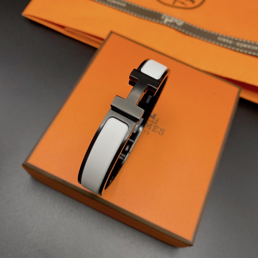[Stars Jewelry]H BRACELET 12MM BLACK WHITE CERAMIC