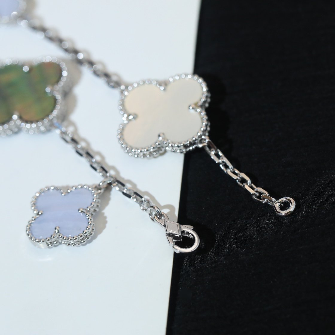 [Stars Jewelry]CLOVER BRACELET 5 MOTIFS MOP CHALCEDONY SILVER