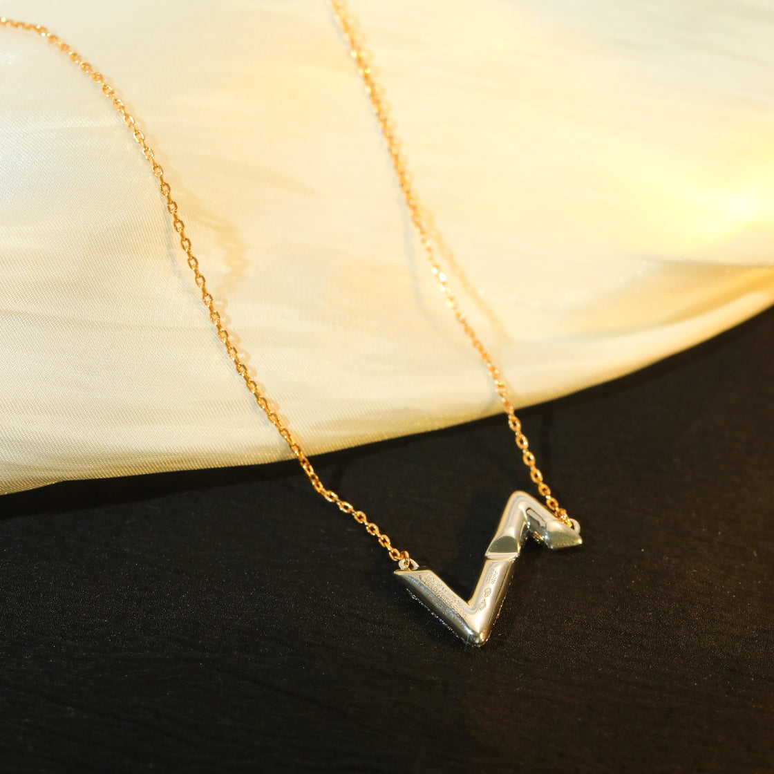 [Stars Jewelry]VOLT SILVER DIAMOND PEDANT NECKLACE