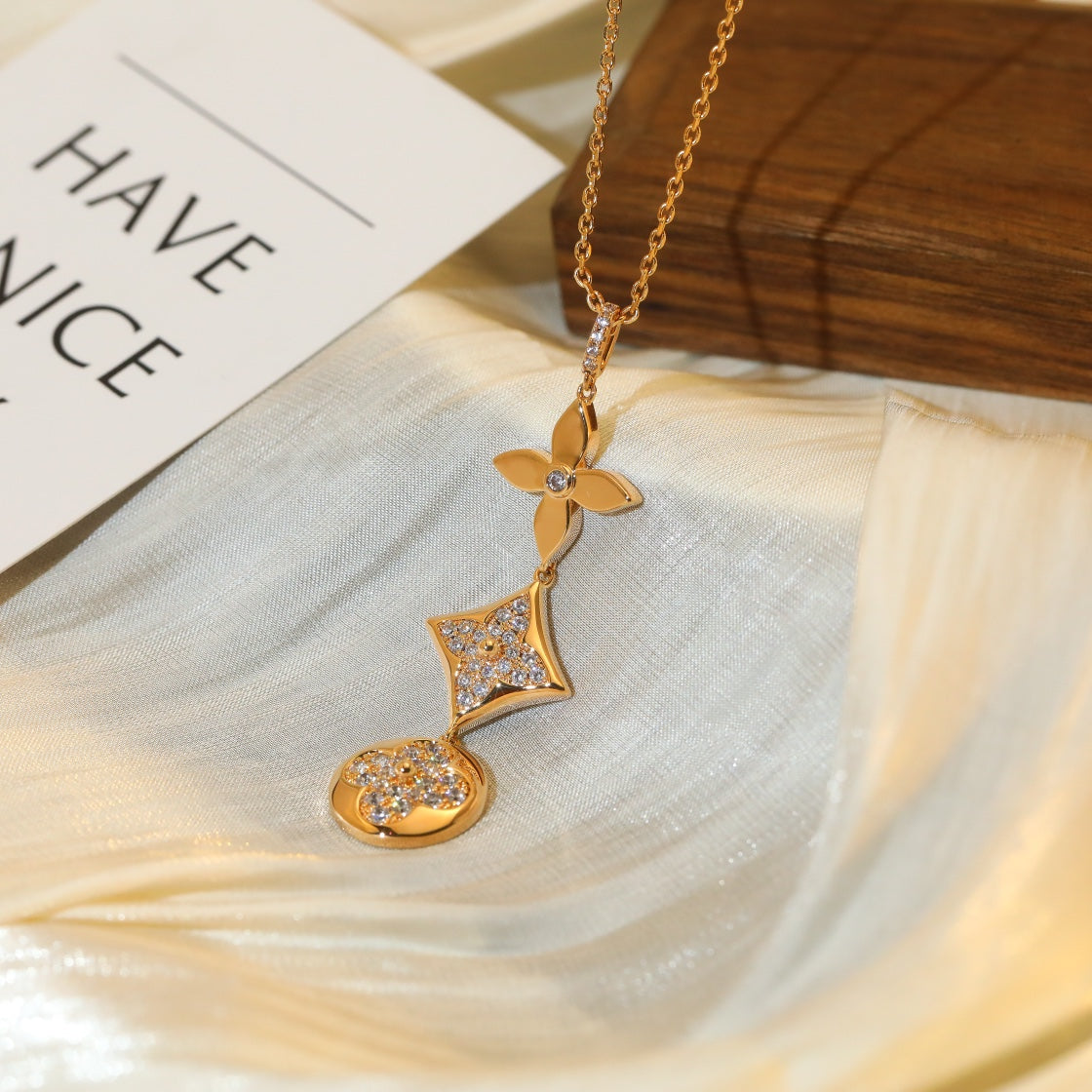 [Stars Jewelry]STAR AND SUN DIAMOND PINK GOLD NECKLACE