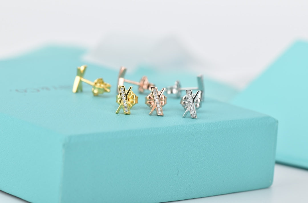[Stellar jewels]ATLAS DIAMOND STUD EARRINGS