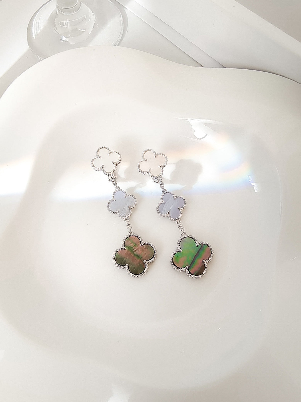[Stars Jewelry]CLOVER 3 MOTIFS CHALCEDONY DARK MOP SILVER EARRINGS