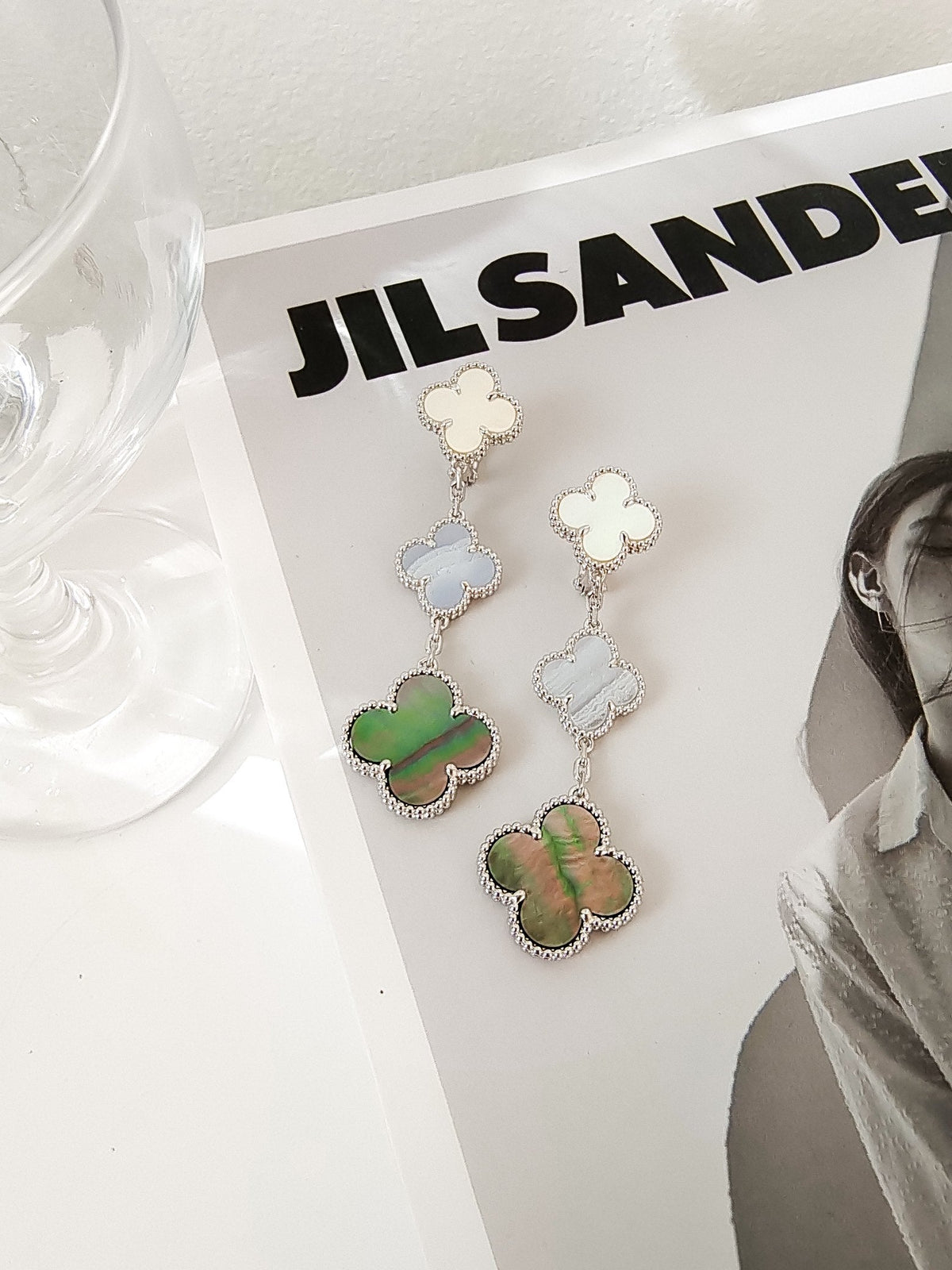[Stars Jewelry]CLOVER 3 MOTIFS CHALCEDONY DARK MOP SILVER EARRINGS