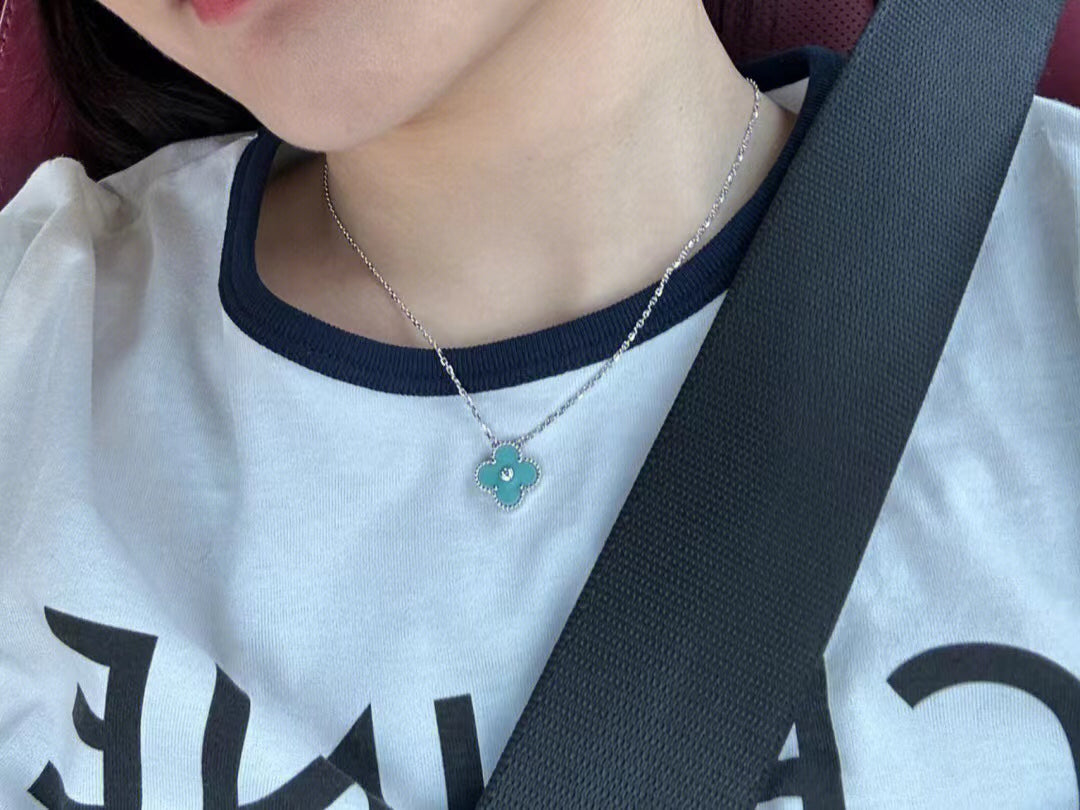 [Stars Jewelry]CLOVER 1 DIAMOND LIGHT BLUE SILVER NECKLACE