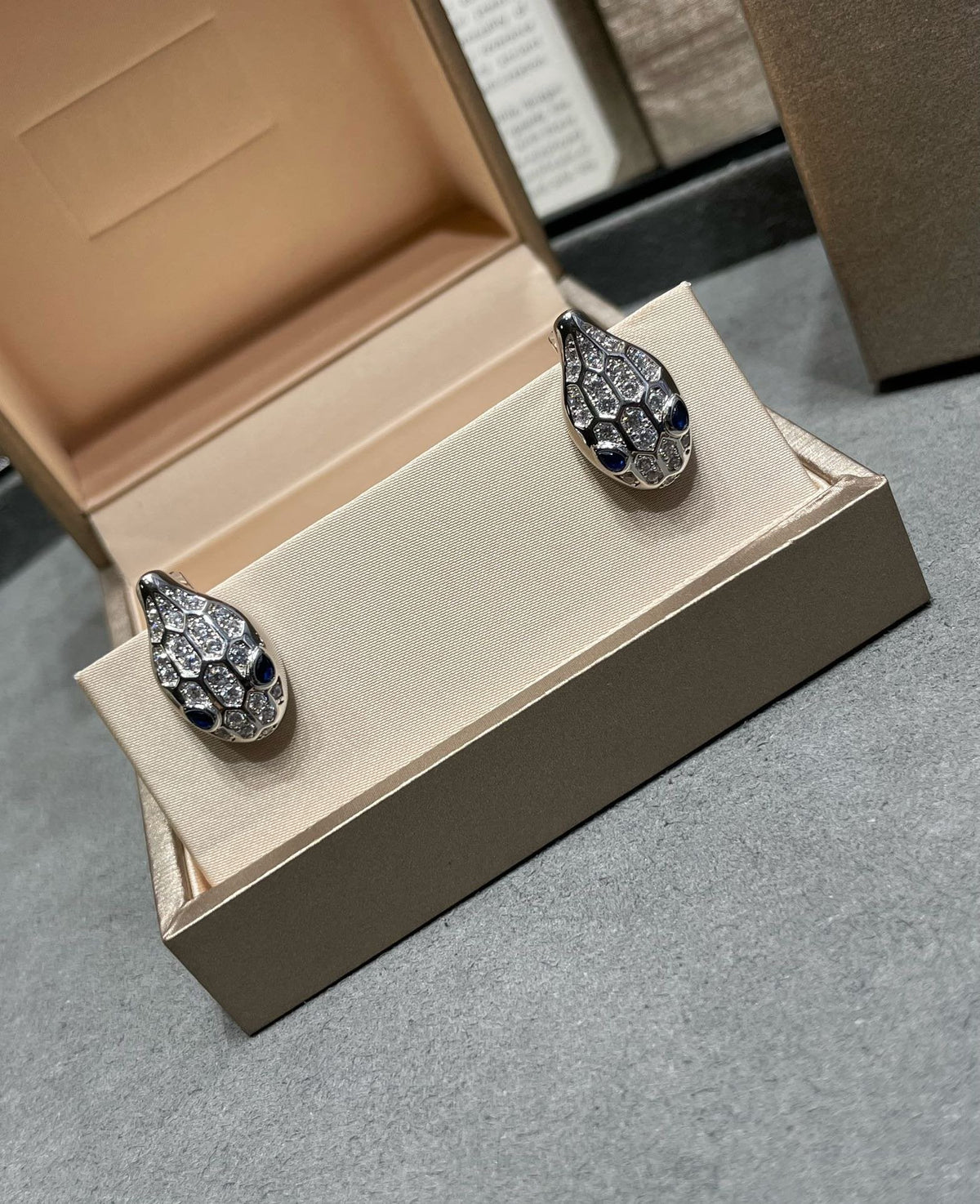 [Stars Jewelry]SERPENT DIAMOND STUD EARRINGS