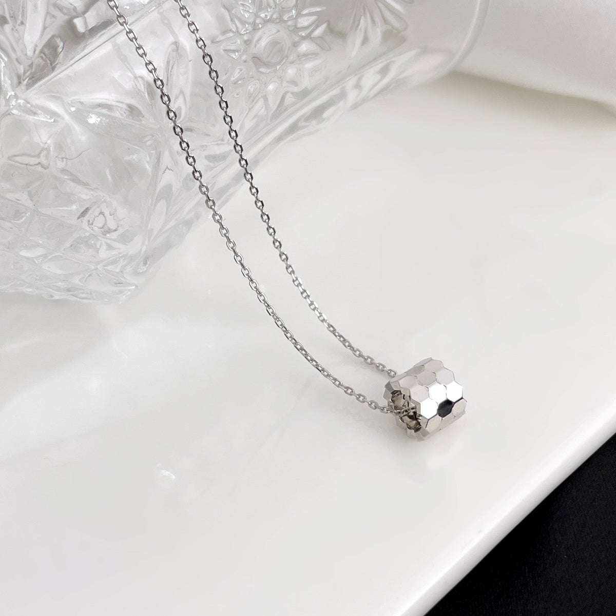 [Stars Jewelry]BEE MINI NECKLACE
