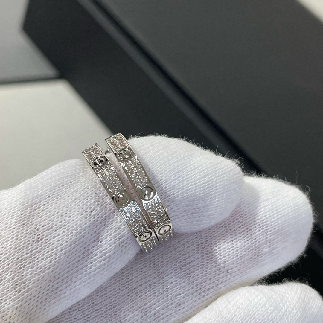 [Stars Jewelry]LOVE DIAMOND SILVER HOOP EARRINGS