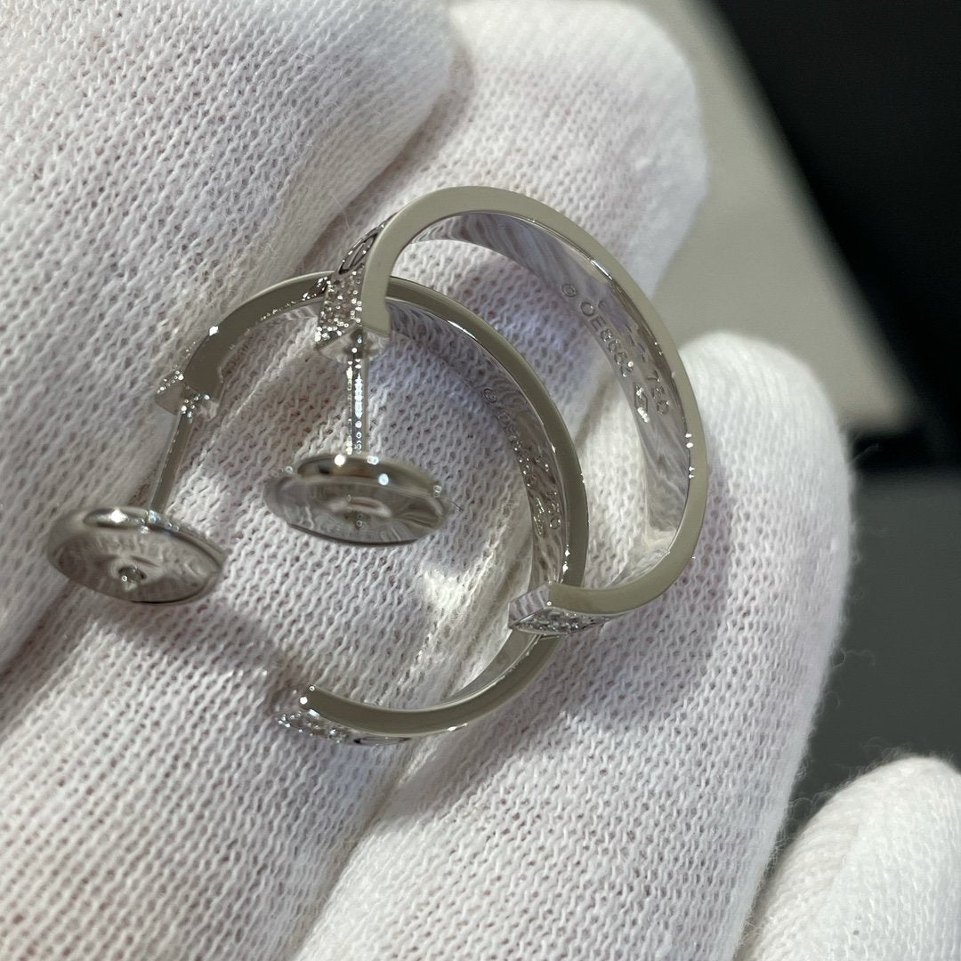 [Stars Jewelry]LOVE DIAMOND SILVER HOOP EARRINGS