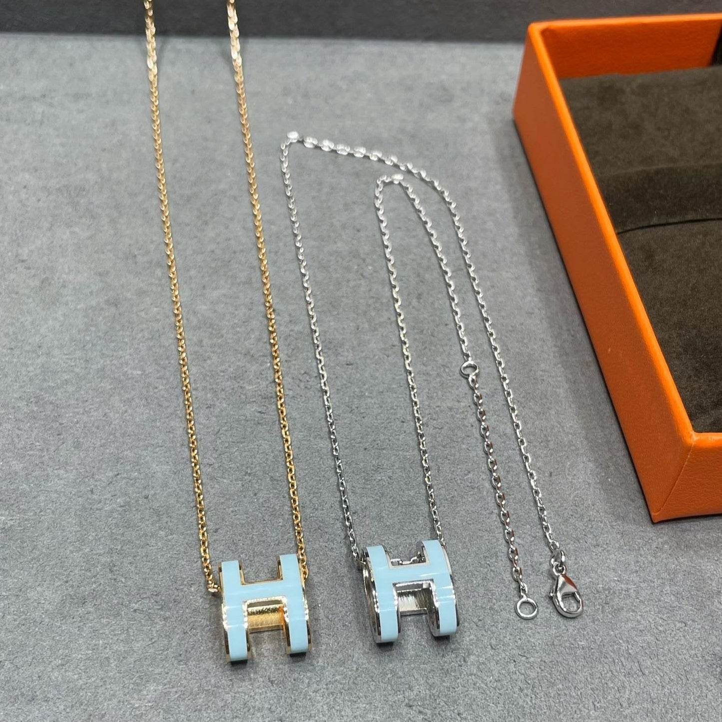 [Stars Jewelry]POP H SKY BLUE NECKLACE