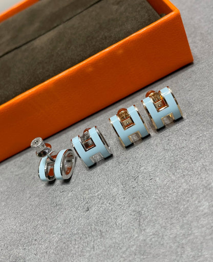 [Stars Jewelry]POP H SKY BLUE STUD EARRINGS