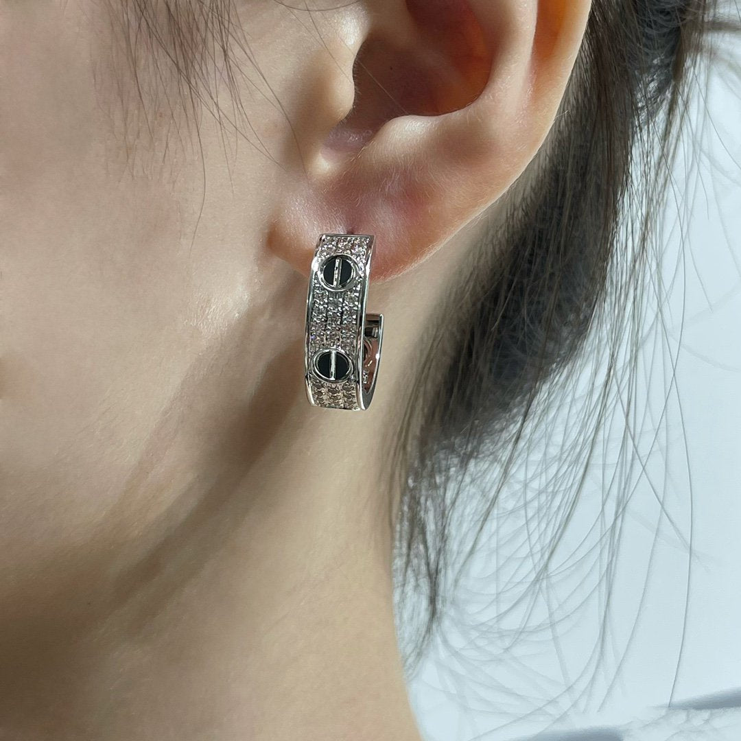 [Stars Jewelry]LOVE CERAMIC DIAMOND PAVED SILVER EARRINGS