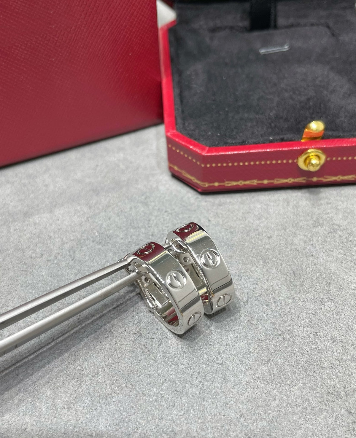 [Stars Jewelry]LOVE 5.5MM EARRINGS