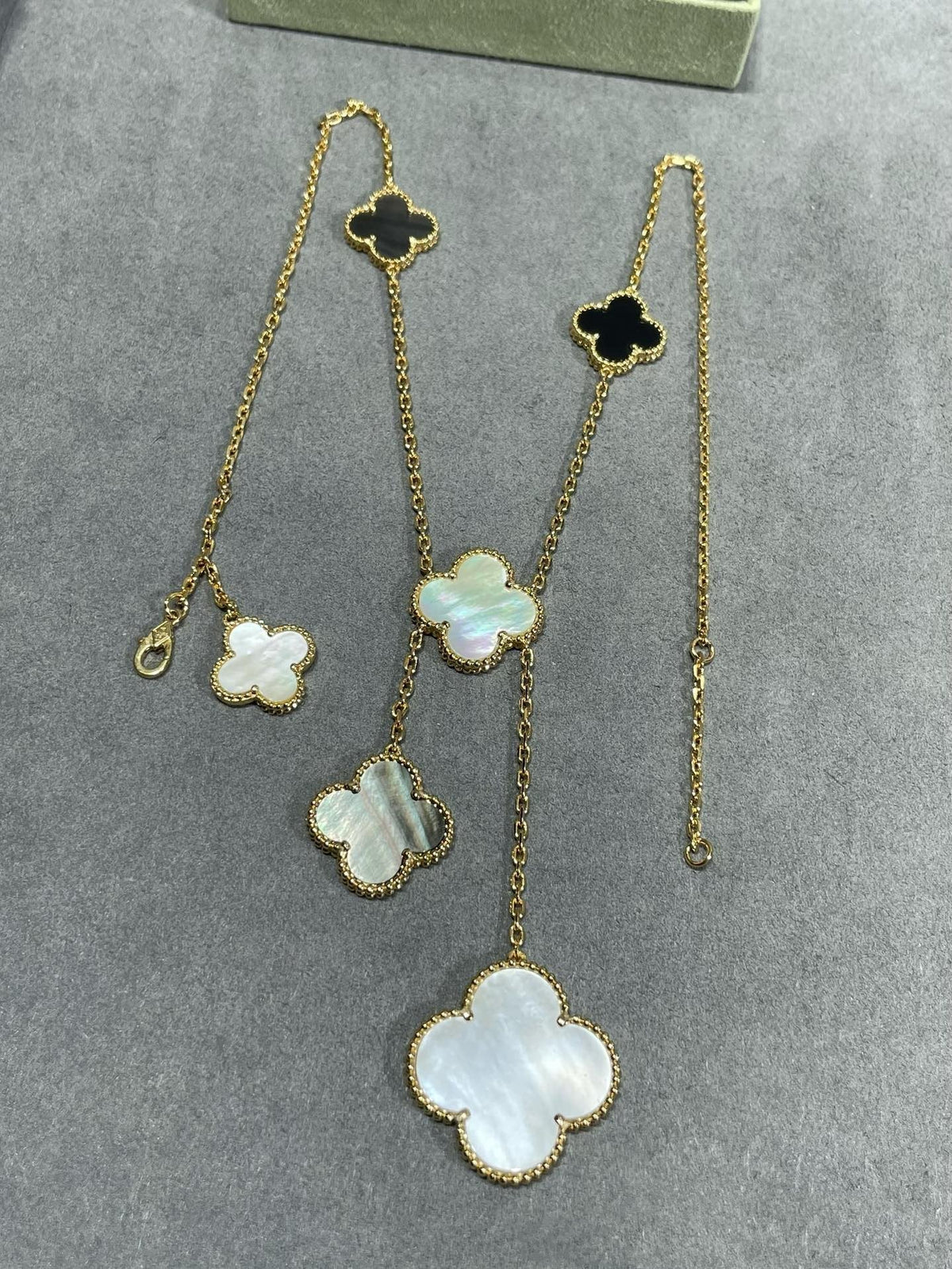 [Stars Jewelry]CLOVER 6 MOTIF MOP ONYX GOLD NECKLACE