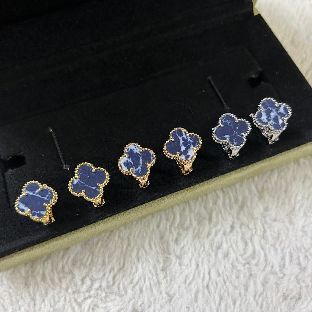 [Stars Jewelry]CLOVER PIETERSITE MEDIUM STUD EARRINGS