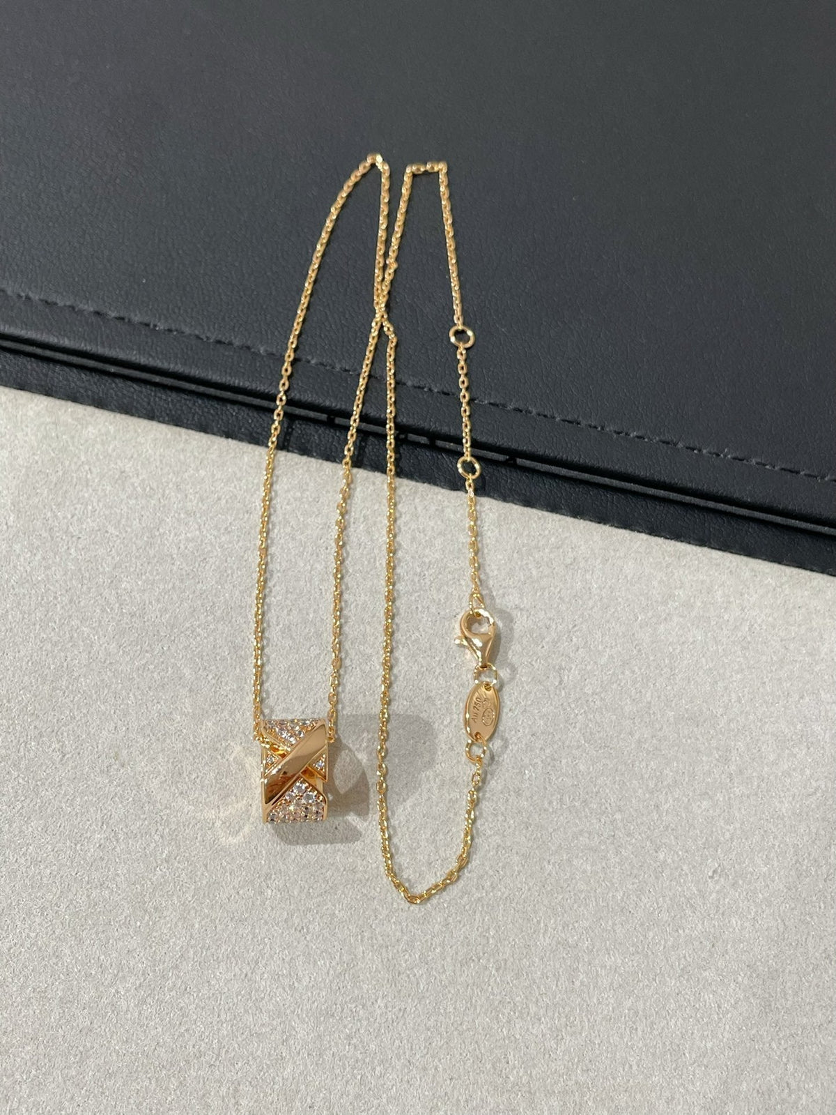 [Stars Jewelry]LIENS EVIDENCE DIAMOND PAVED NECKLACE