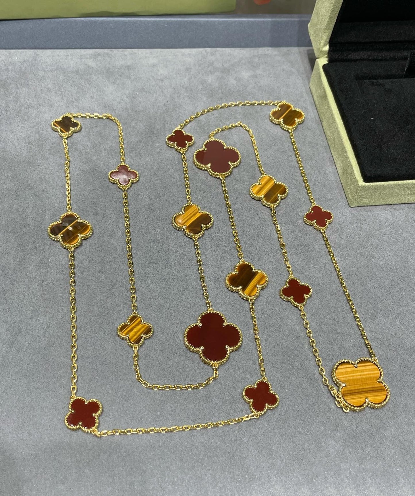 [Stars Jewelry]CLOVER 16 MOTIF CARNELIAN TIGER EYE ROSE GOLD NECKLACE