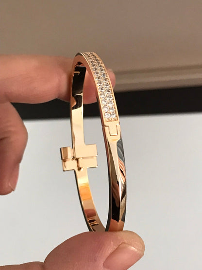 [Stellar jewels]T1 WIDE DIAMOND HINGED BANGLE PINK GOLD