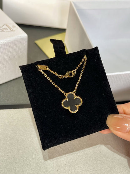 [Stars Jewelry]CLOVER ROCK CRYSTAL ROSE GOLD NECKLACE