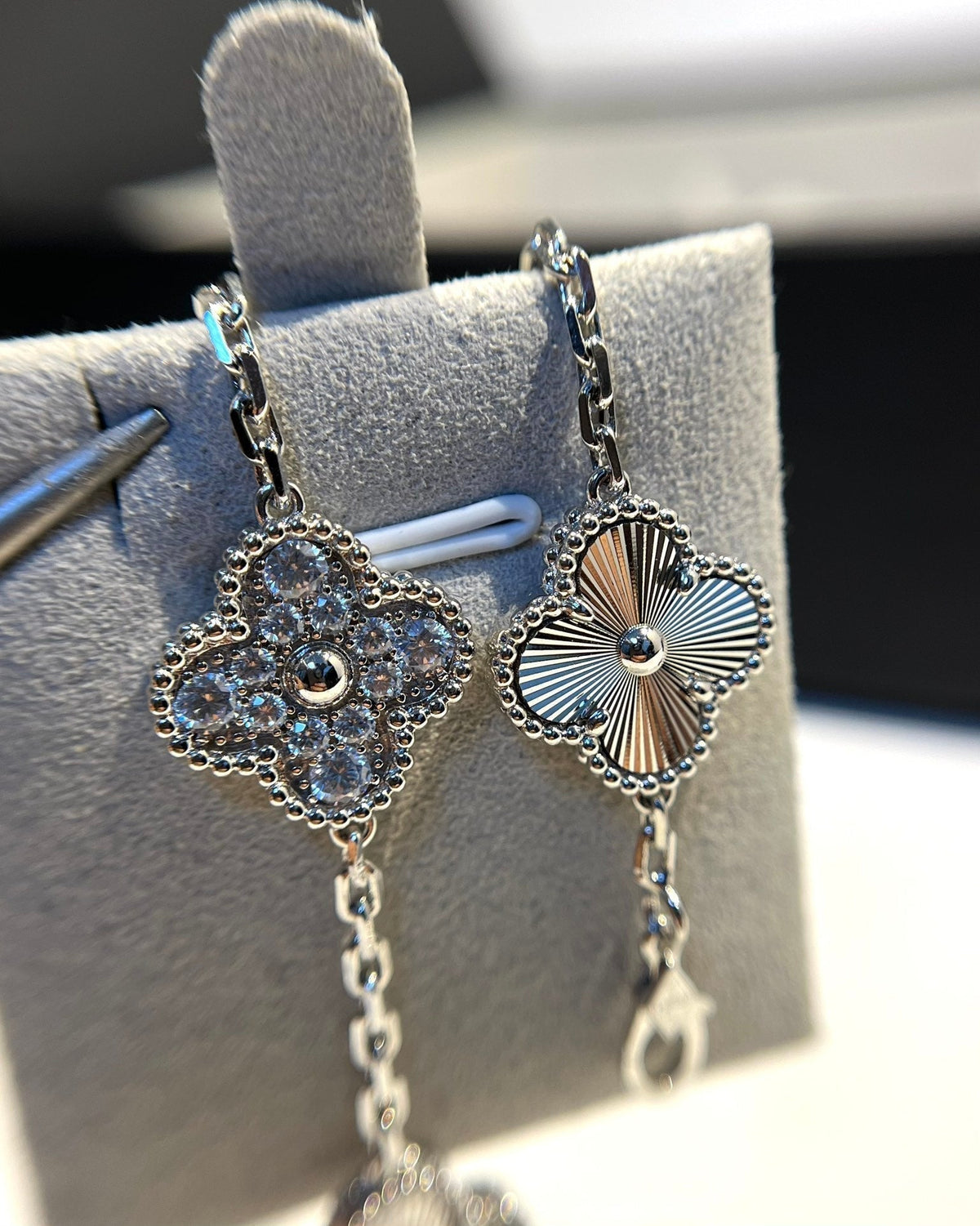 [Stars Jewelry] CLOVER 5 MOTIF LASER BRACELET COLLECTION