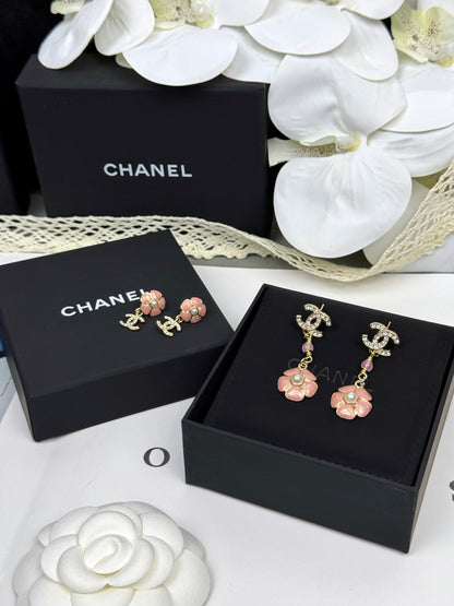 [Stars Jewelry]26C Pink Camellia Enamel Pendant with Double C Earrings