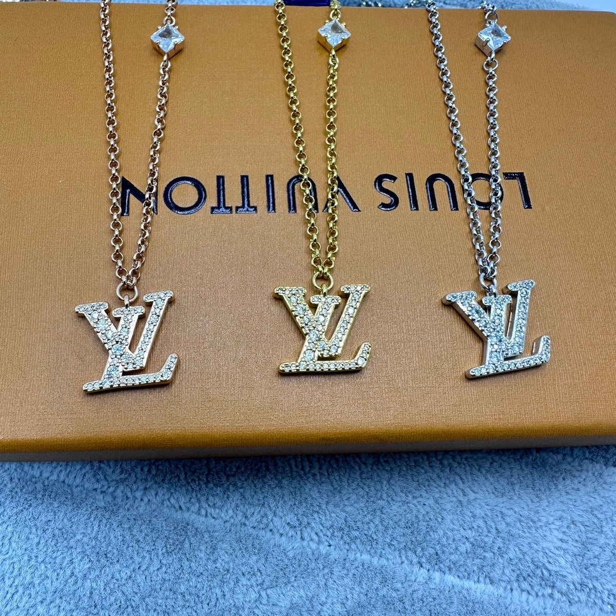 [Stars Jewelry]FULL DIAMOND LETTER NECKLACE