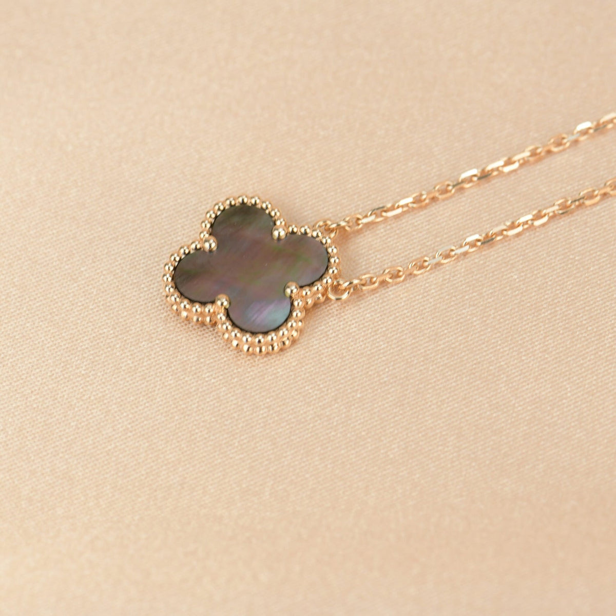 [Stars Jewelry]CLOVER 15MM  GRAY MOTHER OF PEARL NECKLACE
