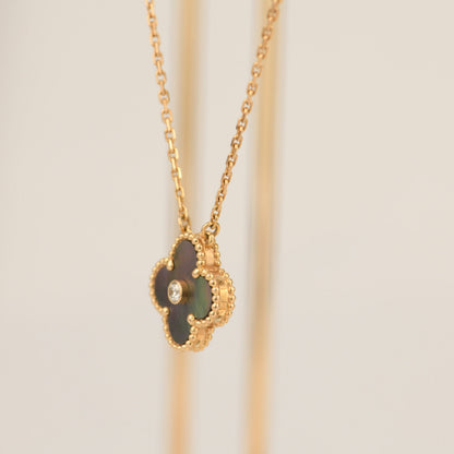 [Stars Jewelry]CLOVER 15MM DIAMOND AND MOTHER-OF-GREY NECKLACE