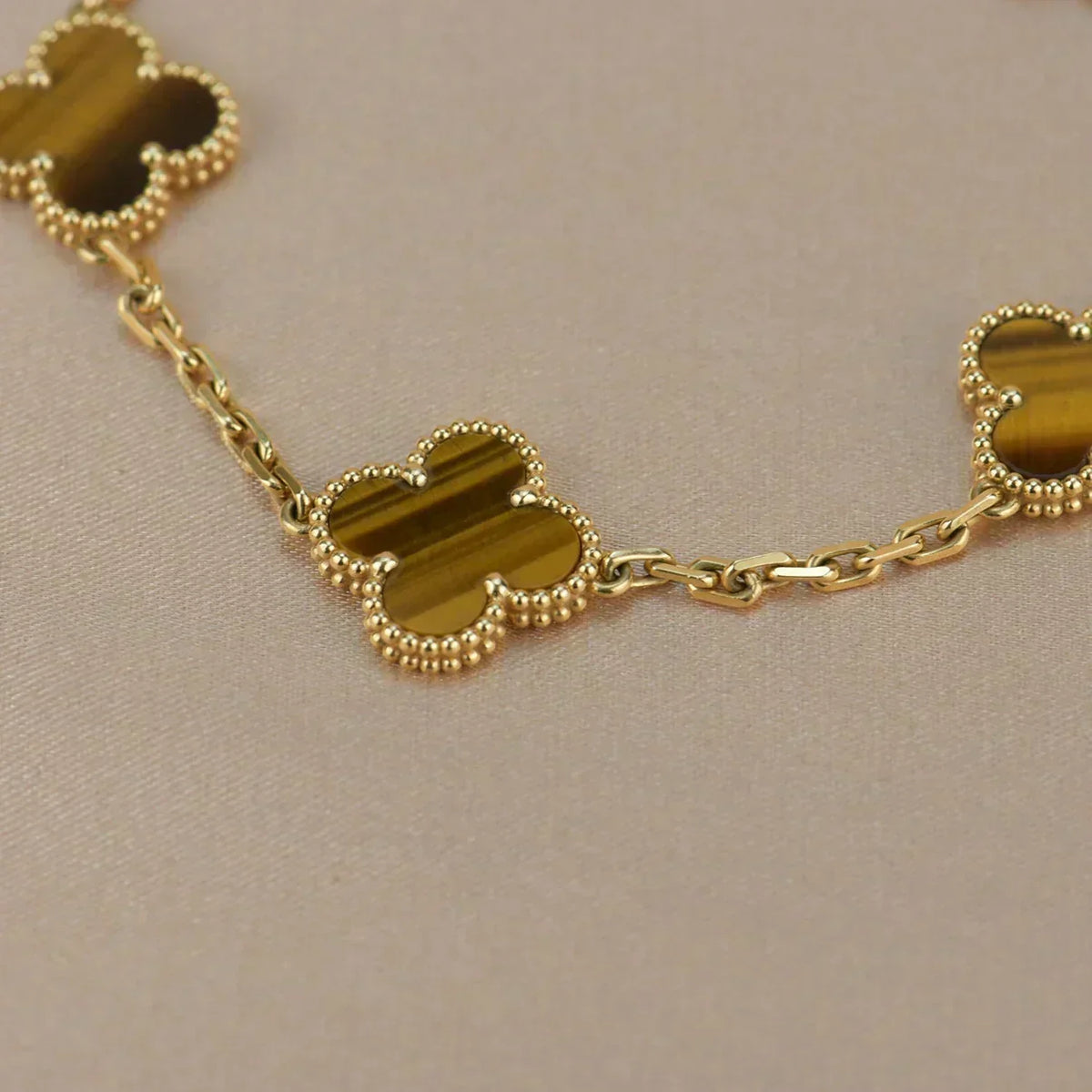 [Stars Jewelry] CLOVER 5 MOTIFS TIGER EYE BRACELET COLLECTION