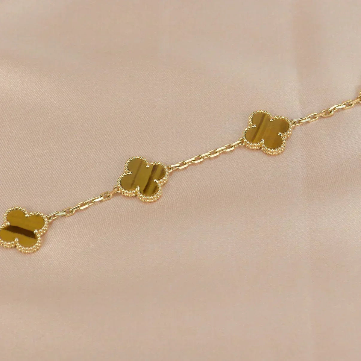 [Stars Jewelry] CLOVER 5 MOTIFS TIGER EYE BRACELET COLLECTION