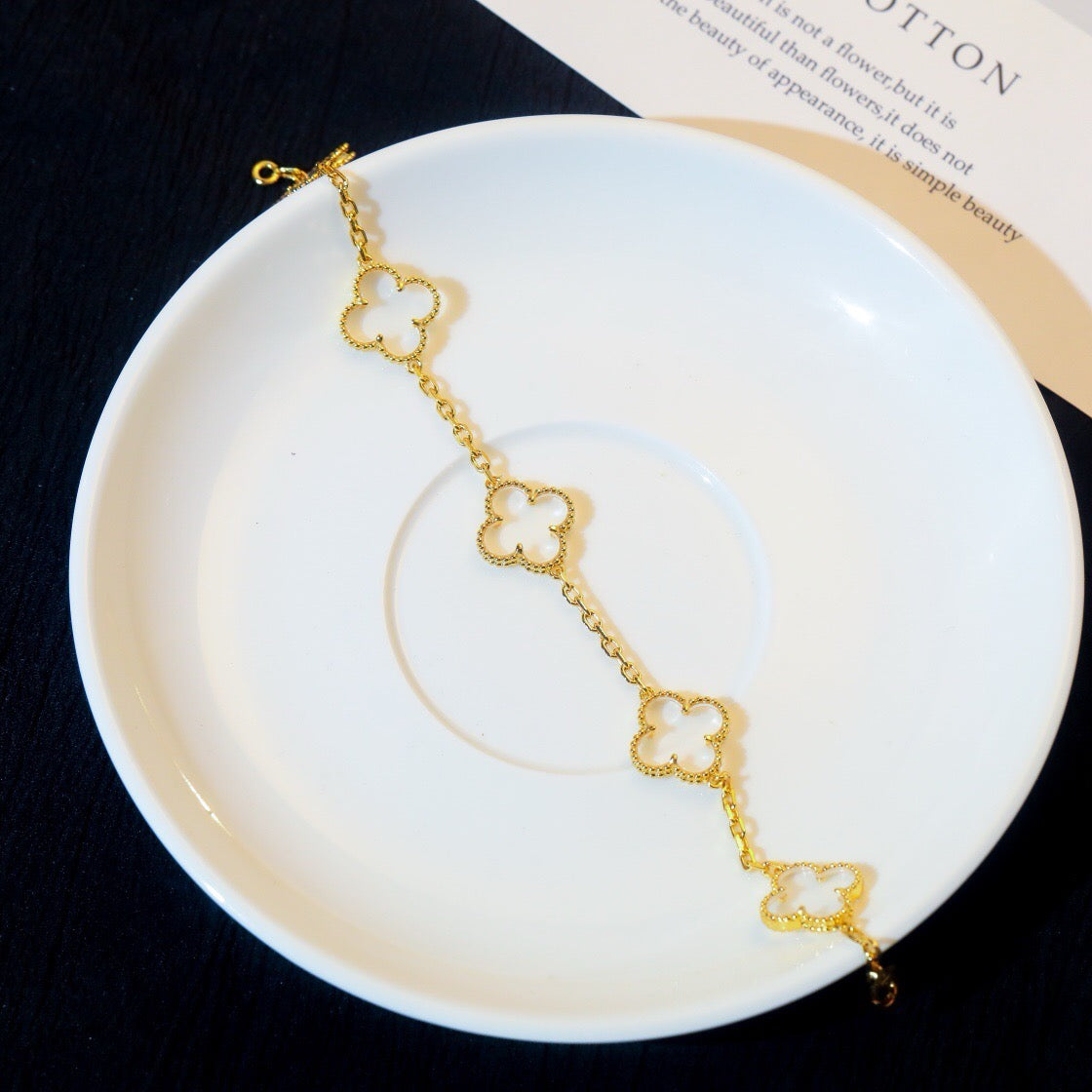 [Stars Jewelry]CLOVER 5 MOTIF ROCK CRYSTAL BRACELET