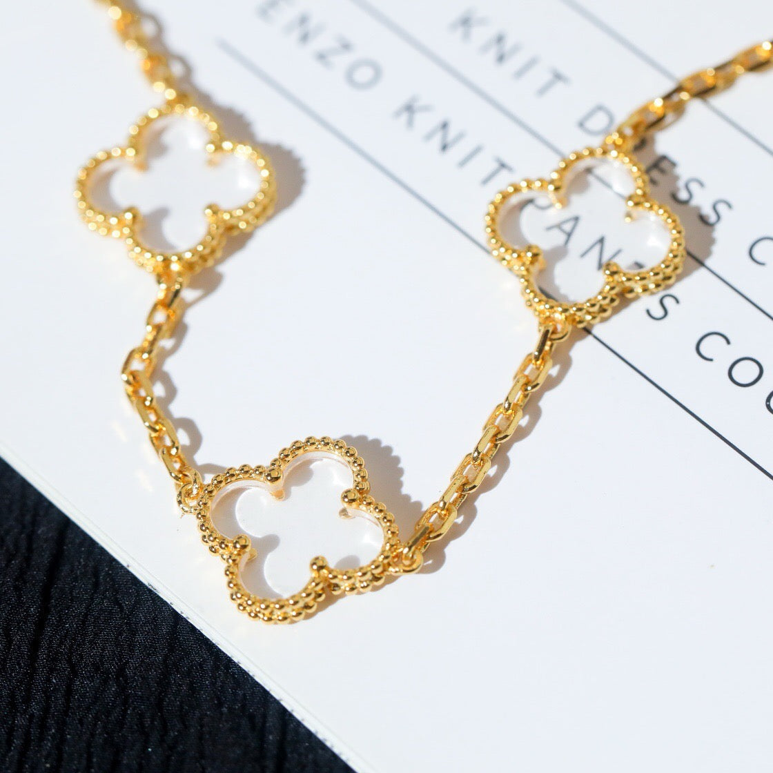[Stars Jewelry]CLOVER 5 MOTIF ROCK CRYSTAL BRACELET