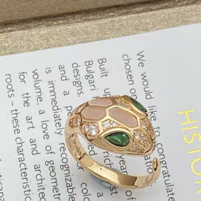 [Stars Jewelry]BRAND NEW ASSORTED SNAKE HEAD MOTHER OF PEARL RINGS