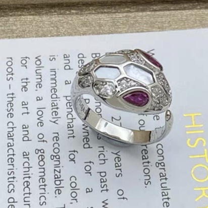 [Stars Jewelry]BRAND NEW ASSORTED SNAKE HEAD MOTHER OF PEARL RINGS