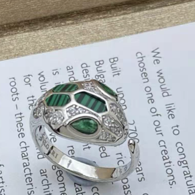 [Stars Jewelry]BRAND NEW ASSORTED SNAKE HEAD MALACHITE RINGS