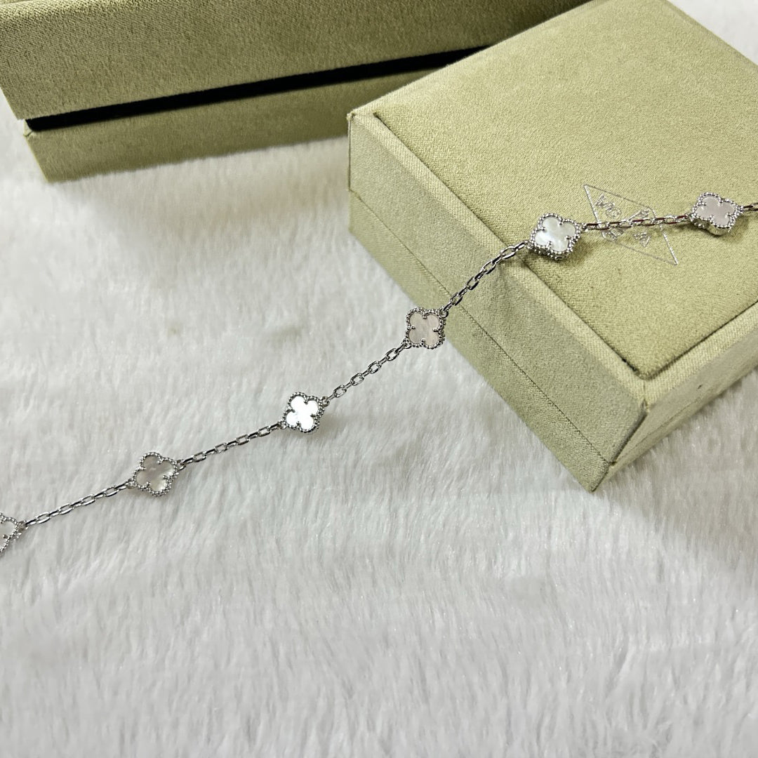 [Stars Jewelry]CLOVER 6 MOTIF WHITE MOP BRACELET